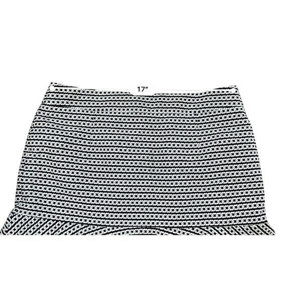 Banana Republic Multi Florence Chain Geometric Trumpet Skirt SMALL Workwear Chic - Picture 6 of 11